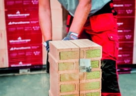 pustaki z ceramiki poryzowanej