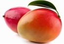 Owoc mango. Z jego pestki można zasadzić drzewko