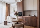 Wnętrze inspirowane estetyką połowy XX wieku - projekt Decoroom