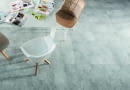 Duże płytki z kolekcji Cement Worn firmy Tubądzin