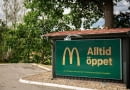 Schronienia dla pszczół w billboardach McDonald's
