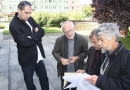 Peter Zumthor (drugi od lewej) podczas rozmów o przebudowie synagogi w Kielcach