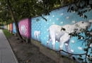 Mural na murze zoo od strony mostu Gdańskiego