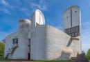 Kaplica Notre Dame du Haut w Ronchamp. Proj. Le Corbusier