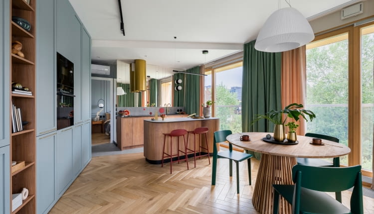 Mieszkanie pełne kolorowych dodatków