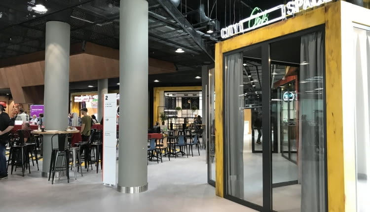 Galeria Młociny, centrum handlowe