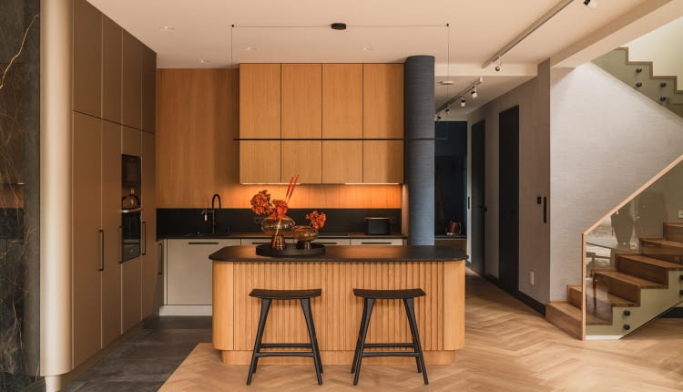 Wnętrza 250-metrowego domu inspirowane duńskim designem