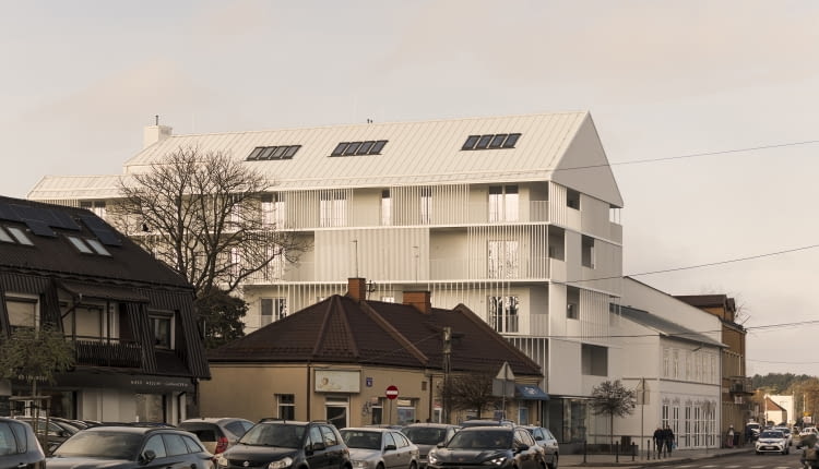 Dom Uniwersalny w Otwocku. Proj. MFRMGR Architekci