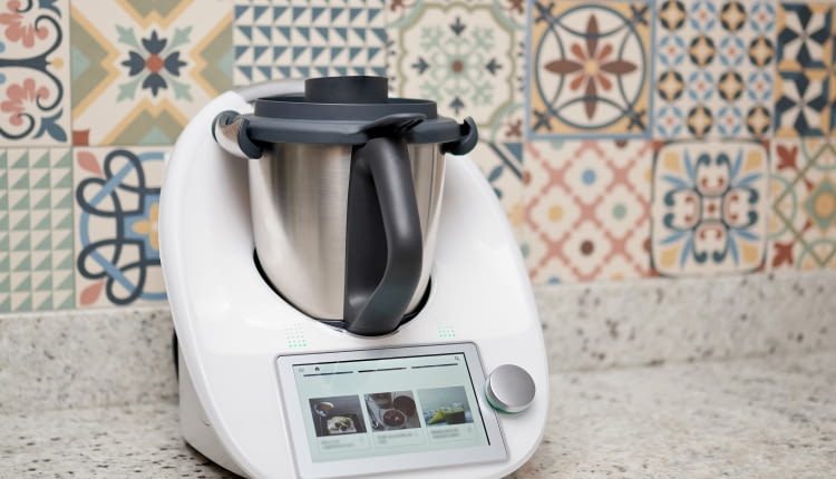 Robot kuchenny, który ułatwi Ci codzienne gotowanie