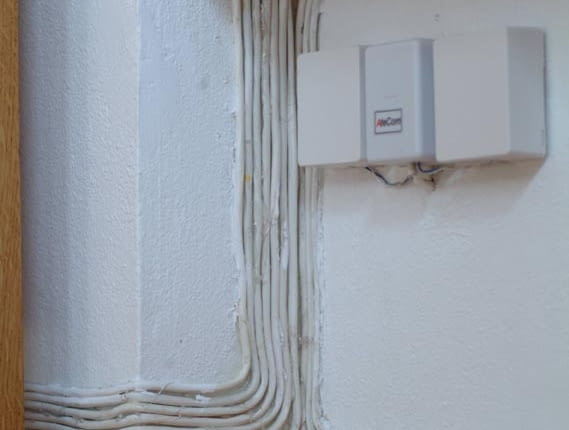 09.09.2004 WARSZAWA UL. HANCZY DOM INSTALACJA ALARMOWA ALARM CENTRALKA CENTRALA