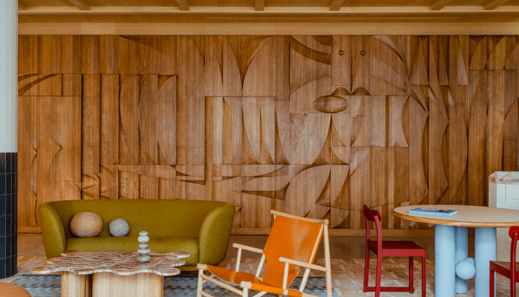 I miejsce w kategorii HOTEL: Pracownia Paradowscy Studio i inwestor Hotel PURO na Starym Mieście w Krakowie oraz kuratorka sztuki Zofia Zakaryan. Realizacja: hotel PURO na Starym Mieście w Krakowie