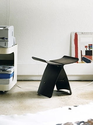 Butterfly stool; projekt: Sori Yanagi