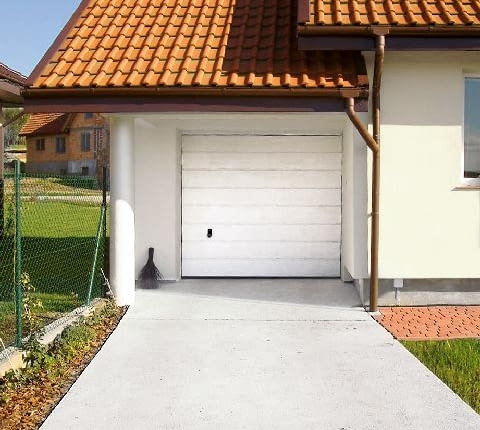 podjazd z betonu