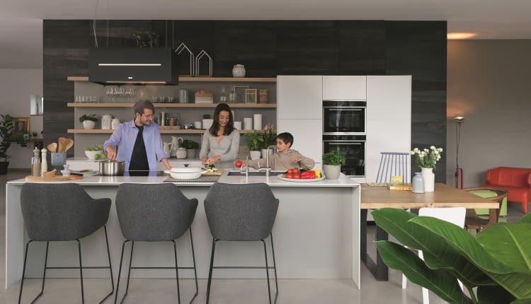 Praktyczna zabudowa kuchni.