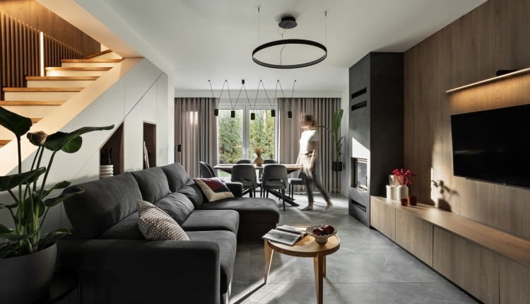 Nowoczesne i funkcjonalne wnętrza domu dla rodziny