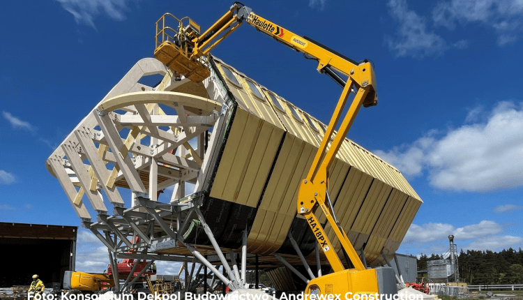 Montaż próbny nowego budynku głównego Polskiej Stacji Antarktycznej im. Henryka Arctowskiego