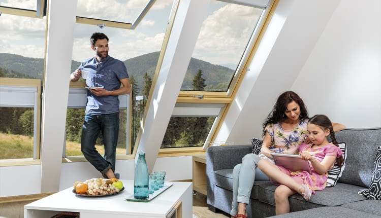 ZAPROŚ ŚWIAT DO DOMU OKNO BALKONOWE FGH-V Galeria