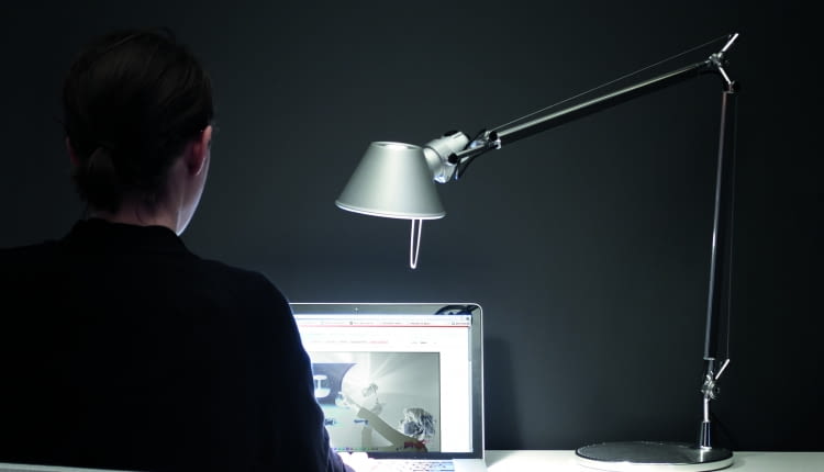 Biologicznie efektywne światło w miejscu pracy