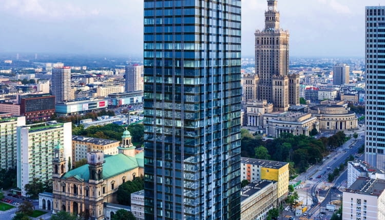 Cosmopolitan, jeden z dwóch wysokościowców z ekskluzywnymi apartamentami w Warszawie.
