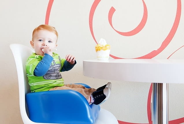 krzesełko dla dziecka, pokój dziecięcy, meble dla dziecka