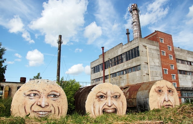 Uliczna sztuka Nikity Nomertz