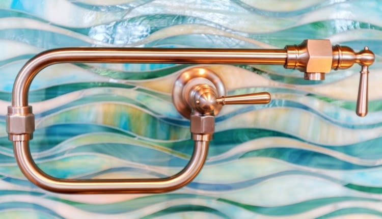 Pot filler - bateria kuchenna, która ułatwia gotowanie