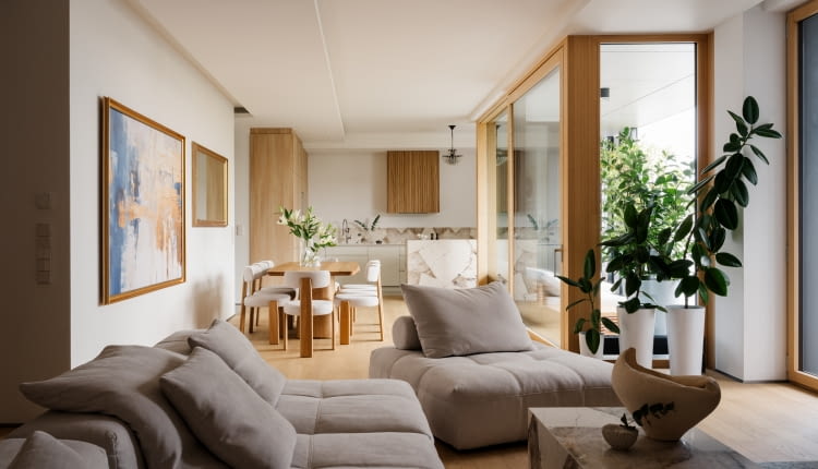 Światło, przestrzeń i architektura - apartament w zielonej części Marymontu