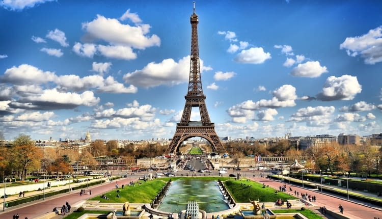 Paryż zabytki - Wieża Eiffla, Francja