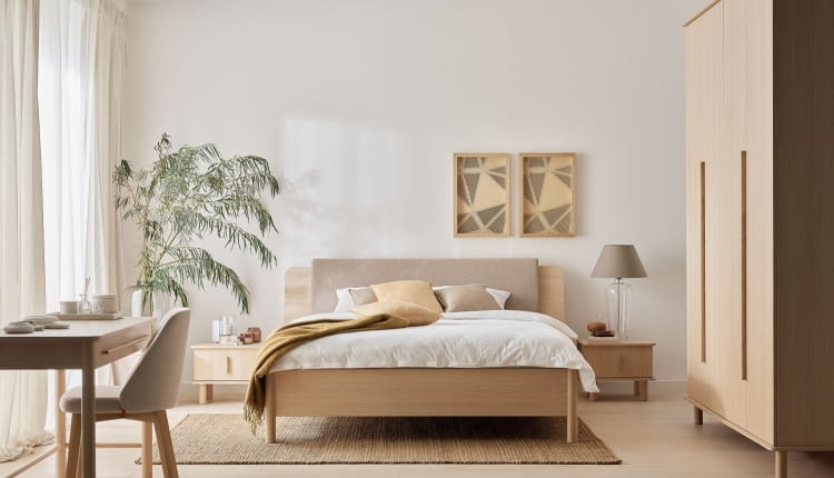 Sypialnia skomponowana z mebli Omm – najnowszej kolekcji marki VOX.
