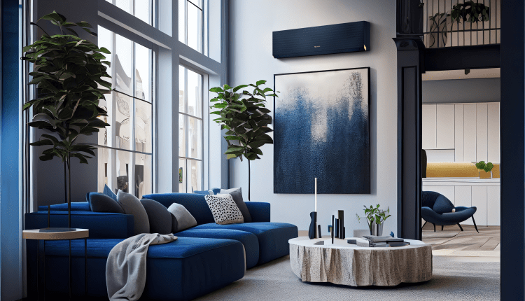 Zasłanianie okien w ciągu dnia i schładzanie wnętrz klimatyzacją to najlepsze sposoby na przetrwanie upałów.