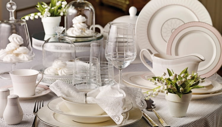Porcelana na prezent ślubny: elegancki wybór na wyjątkową okazję