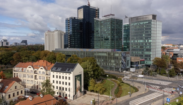 Mural przy ul. Niedziałkowskiego 1 w Poznaniu