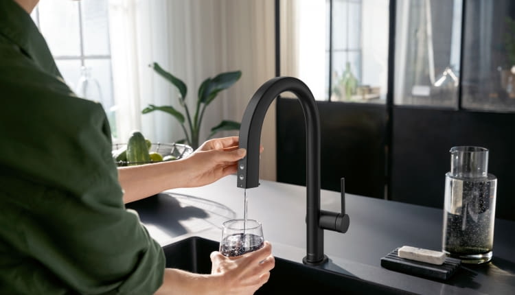 Baterie kuchenne z filtrem: Aqittura Hansgrohe