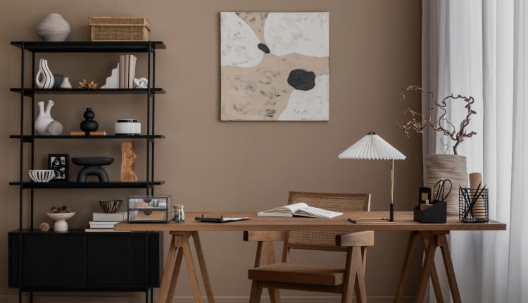 Miejsce do pracy w salonie