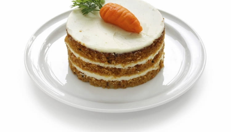 Tort z marchewki z serkiem mascarpone