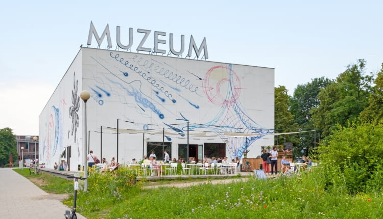Muzeum na Wisłą w Warszawie