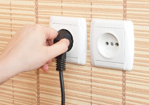 gniazdko wtykowe,prąd,elektryczność,wtyczka do kontaktu