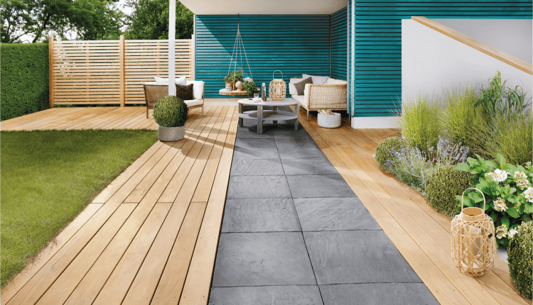 Jakie zagrożenia czyhają na drewno na zewnątrz?