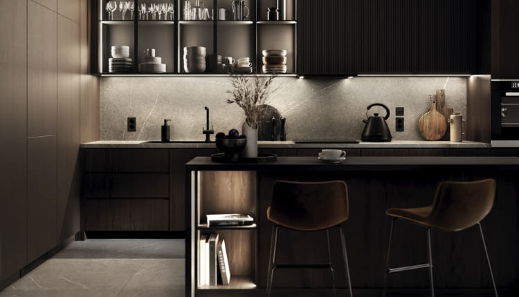 Oświetlenie to bardzo istotna kwestia podczas projektowania kuchni. Warto zaplanować jego różne rodzaje – funkcjonalne doświetli strefy robocze oraz wnętrza szuflad czy szafek, natomiast dekoracyjne uatrakcyjni wygląd zabudowy.