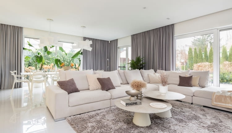 Przytulny rodzinny dom w Starych Babicach pod Warszawą