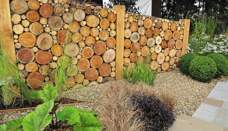 Długi mur z pni to oryginalna przegroda