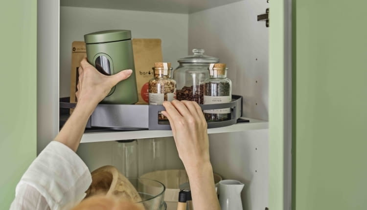 System do szafek TurnMotion III od PEKA