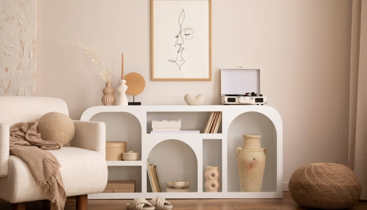 Oryginalne półki z książkami