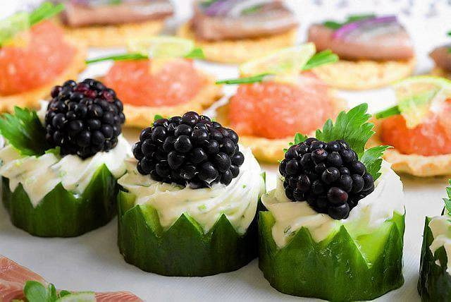 Przystawka z jeżynami