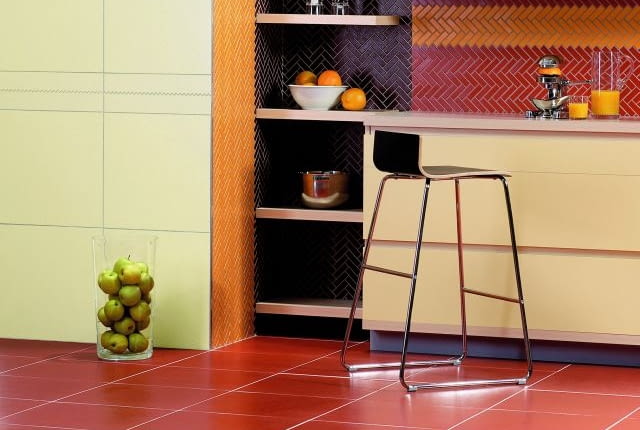 Płytki ceramiczne. Firma: KERPOL/LASSELSBERGER, więcej informacji pod adresem: www.kerpol.pl