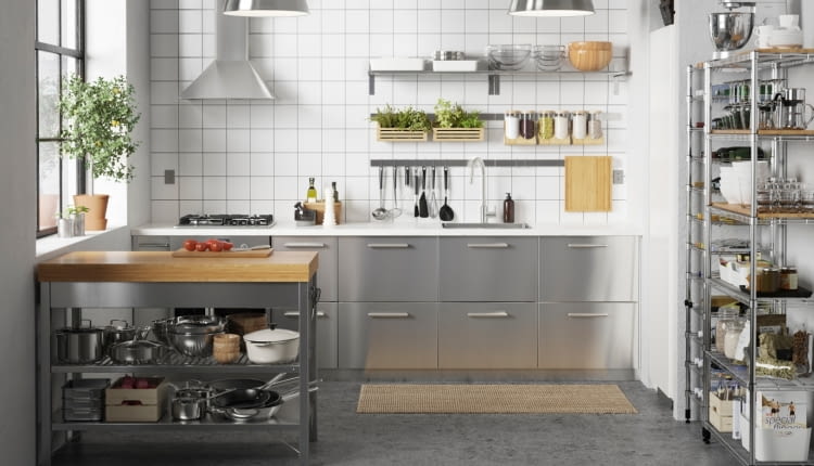 Blaty dobrze zorganizowane. Sposoby na porządek na kuchennych blatach