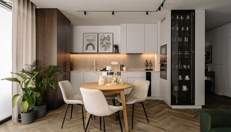 Nowoczesna aranżacja mieszkania w Krakowie według Lume design studio