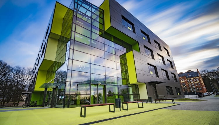 Fasada - efektowna elewacja budynku