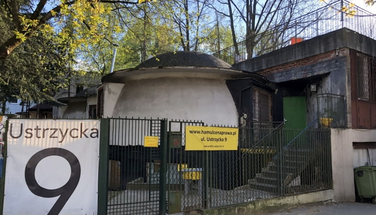 Kopulaki w Warszawie. Domy na Ustrzyckiej wyglądają jak wioska Smerfów