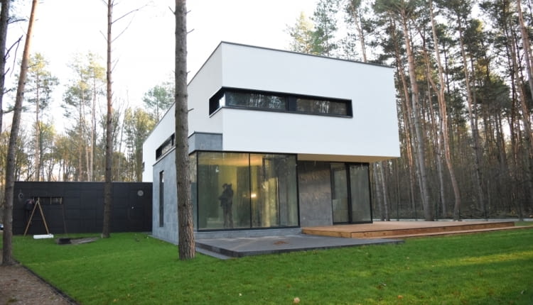 Dom w Raszynie wykonany z prefabrykatów
